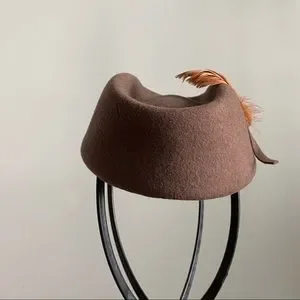 Vintage | Accessories | Beautiful Vintage Brown Doeskin Felt  display picture 3